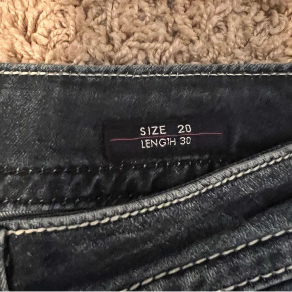 Jeans - Picture 3 of 7